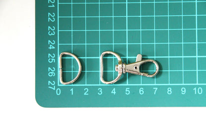 Wristlet Hardware - 3/4 inch, Swivel Hook and D Ring - KEY Handmade
 - 6