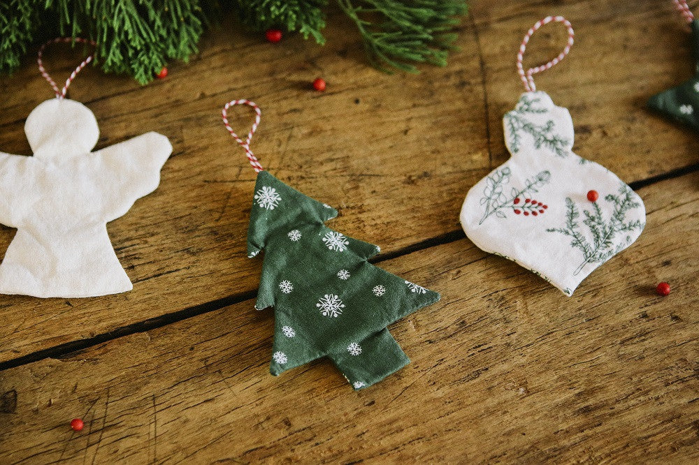 Quarter Fabric Pack - Cotton, Dailylike "Winter Tree" - KEY Handmade
- 8