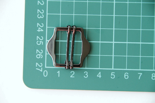 Vest Buckle - 25mm x 18mm.