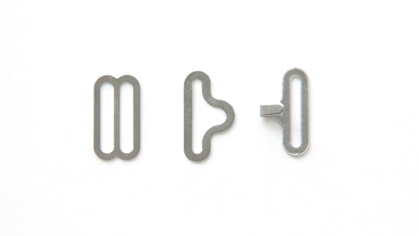 Bow Tie Hardware - 19mm, Metal, Slide Eye Hook.