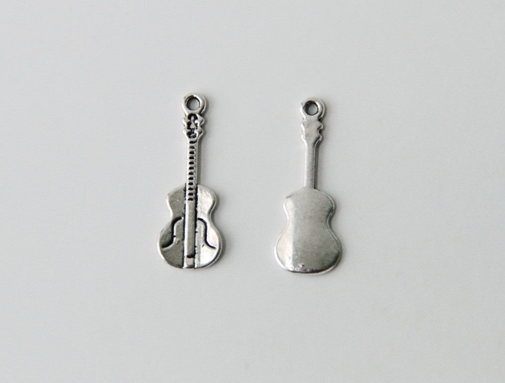 Charm - Violin, Antique Silver - KEY Handmade
 - 1