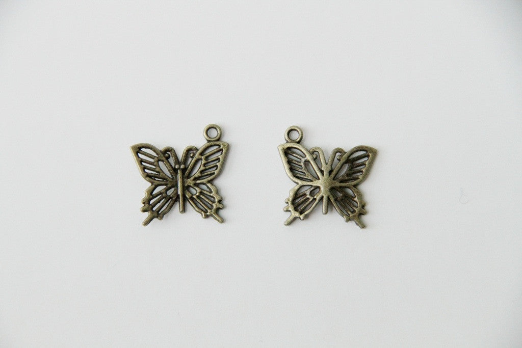 Charm - Butterfly, Antique Brass - KEY Handmade
 - 1