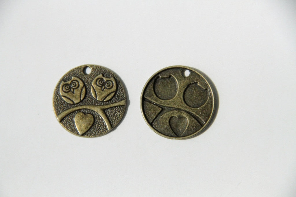 Charm - Owl Couple, Antique Brass - KEY Handmade
 - 1