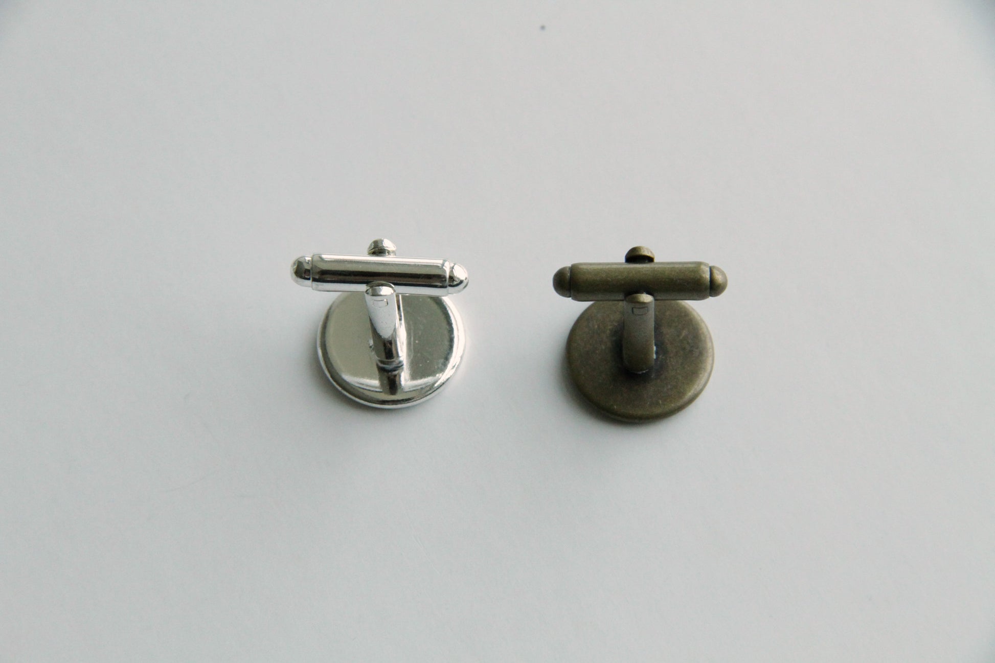 Cufflink Blank Hardware - 14mm, Round Cabochon Setting.