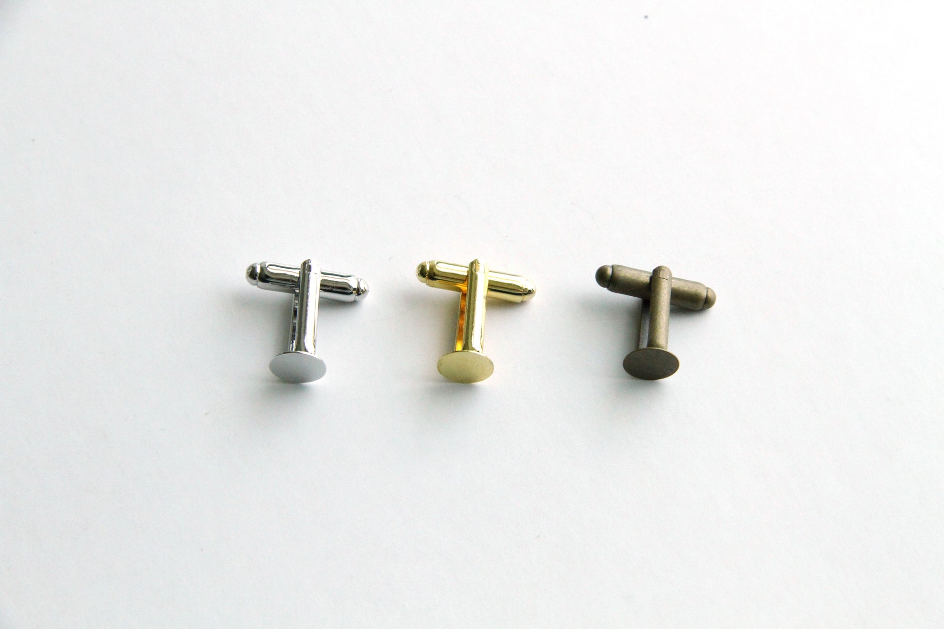 Cufflink Blank Hardware - 8mm, Flat Glue Pad.