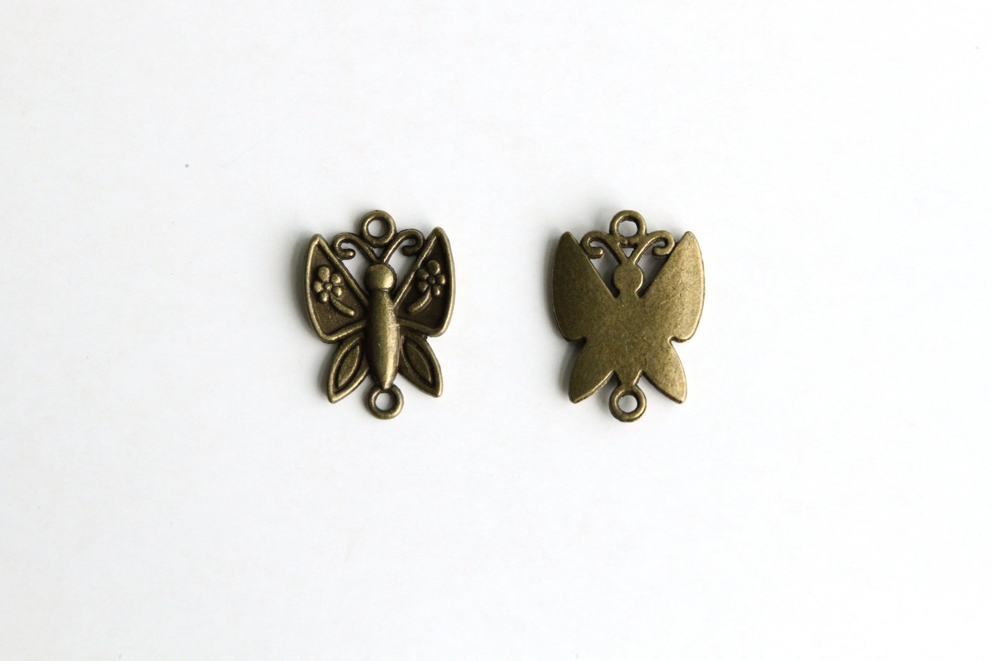Charm - Butterfly, Antique Brass - KEY Handmade
 - 1