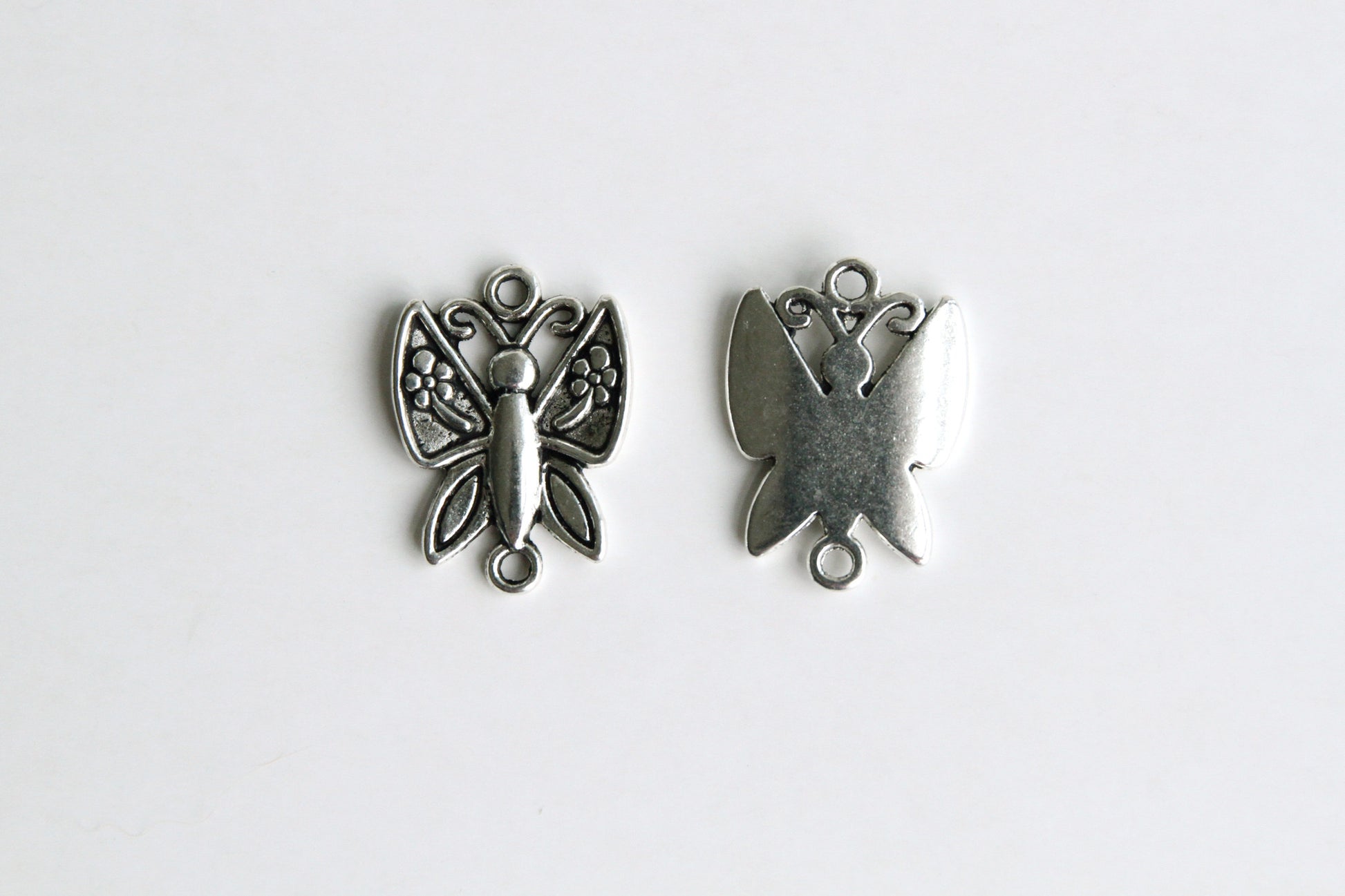 Charm - Butterfly, Antique Silver - KEY Handmade
 - 1