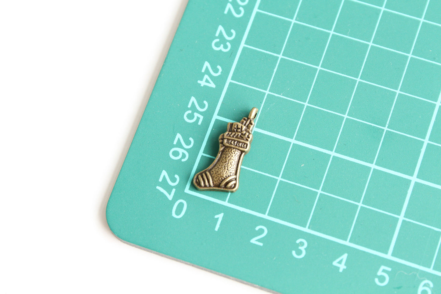 Charm - Christmas Stocking, Antique Brass - KEY Handmade
 - 3