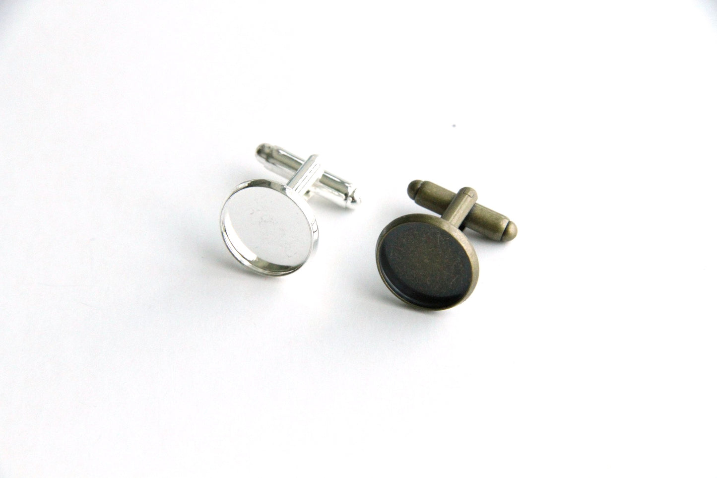 Cufflink Blank Hardware - 14mm, Round Cabochon Setting.